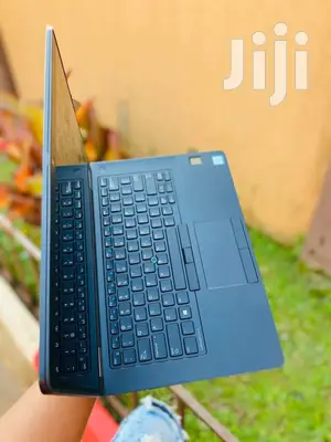 Laptop Dell Latitude 14 E5470 8GB Intel Core I5 HDD 500GB