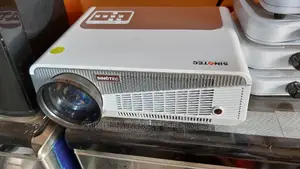 Sinqtec Projector Full Hd With 2 HDMI USB And AVG