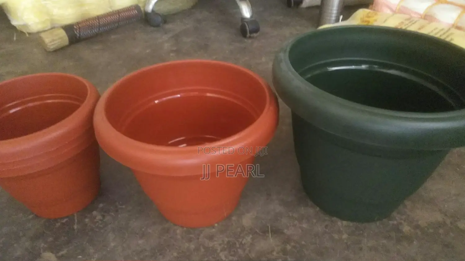 Plastic Round Flower Pots