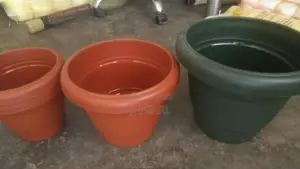 Plastic Round Flower Pots