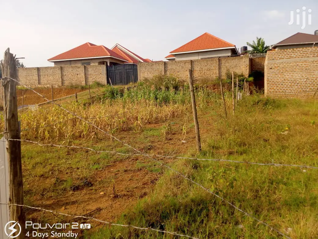 Plot Is Available for Sale in Kira Mamerito Road