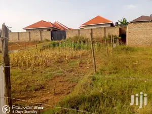 Plot Is Available for Sale in Kira Mamerito Road