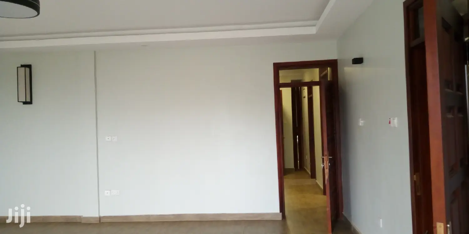 3bedroom Is Available for Rent in Ntinda