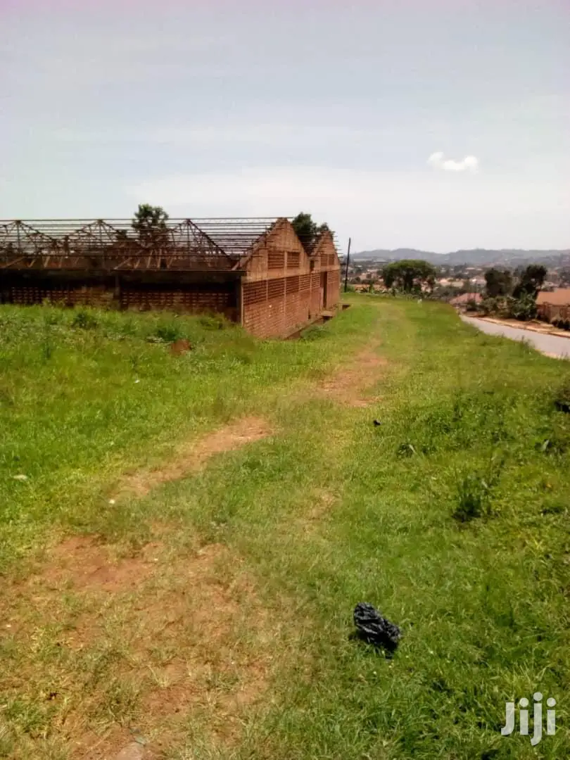 Plots Is Available for Sale in Kungu