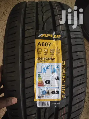 295/40r21 Aplus