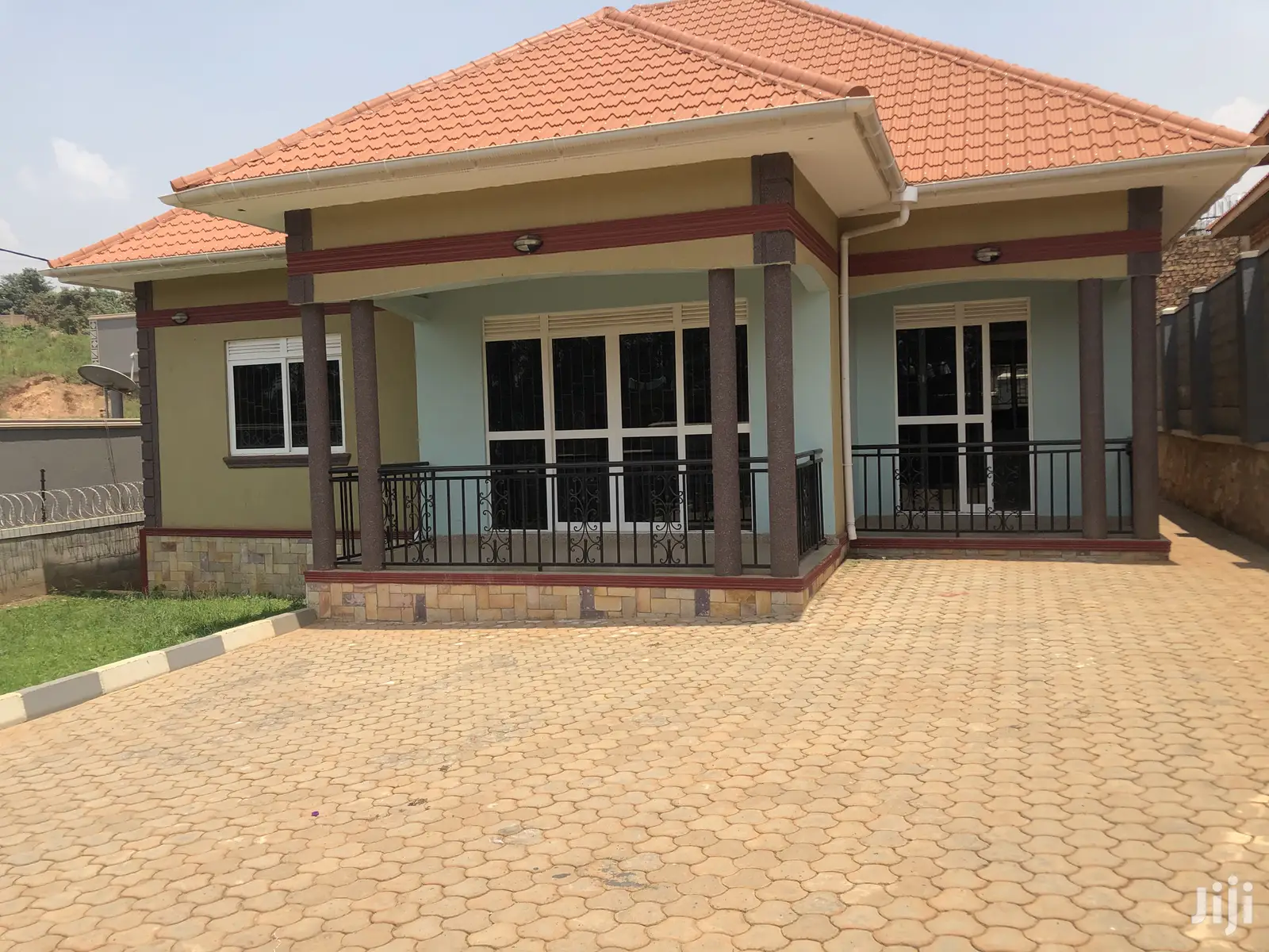 Brand New House in Kira for Sell