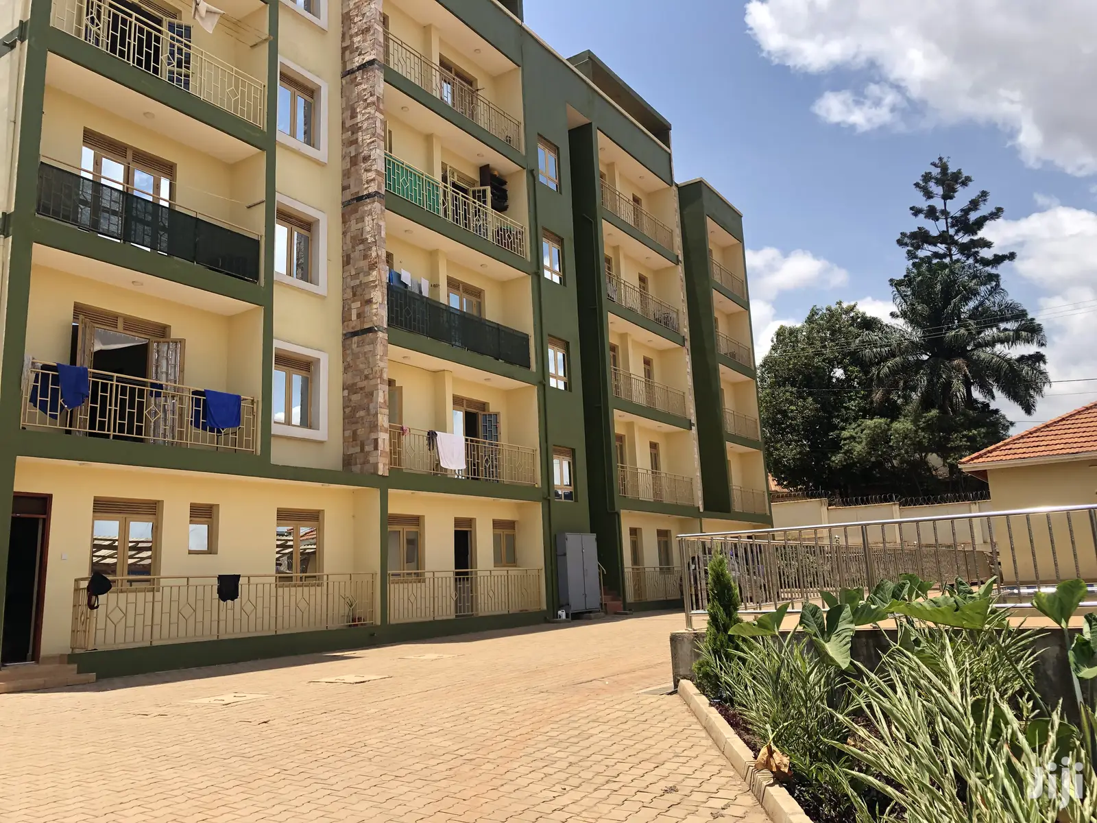 Bukoto Condos at Good Price With Swimming Pool on Sale