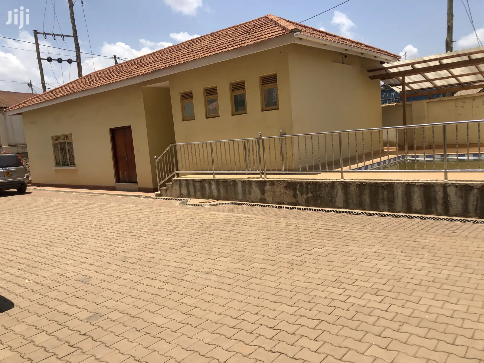 Bukoto Condos at Good Price With Swimming Pool on Sale