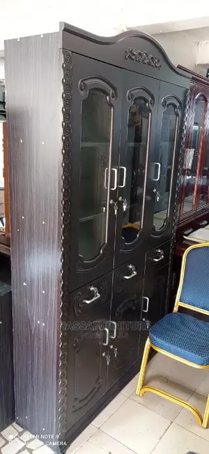 Executive 3doors Cupboard