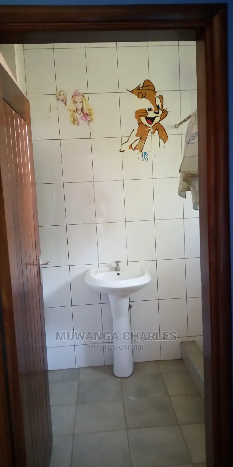 2bedroom House Is Available for Rent in Kyambogo