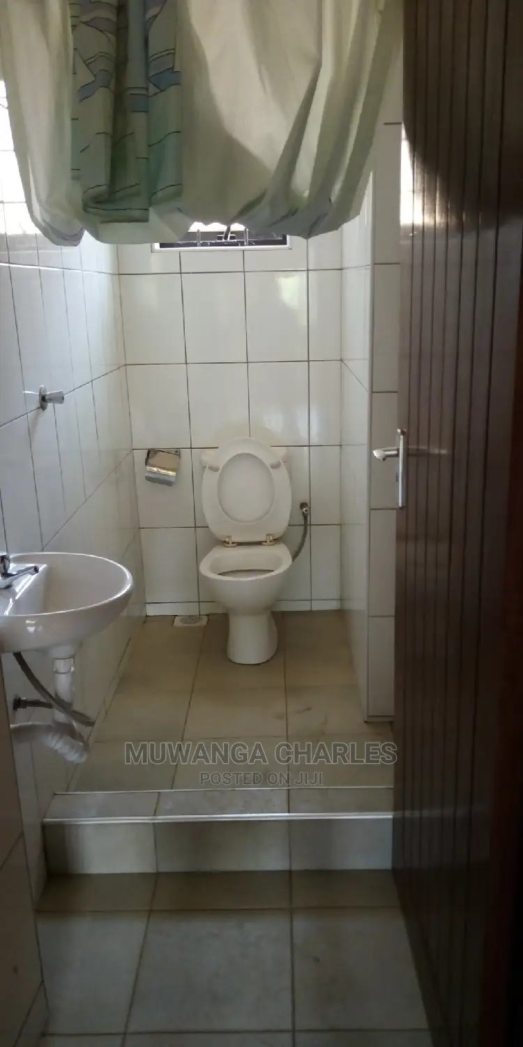2bedroom House Is Available for Rent in Kyambogo