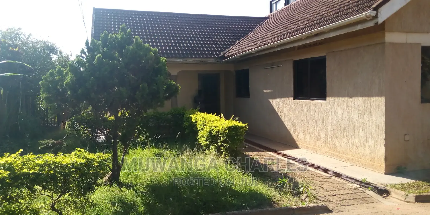 4bedroom House Is Available for Rent in Bukoto
