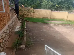 Simple Bungalow In Ntinda For Rent