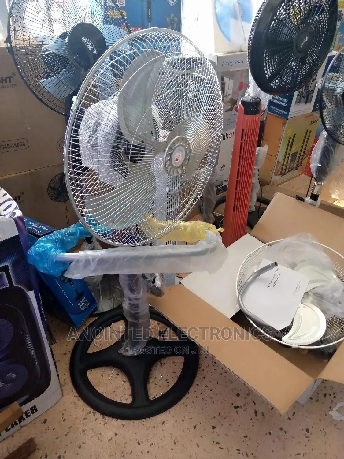Stand Materic Deluxe Fan