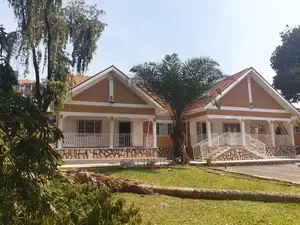 4 Bedroom House In Lungujja For Rent
