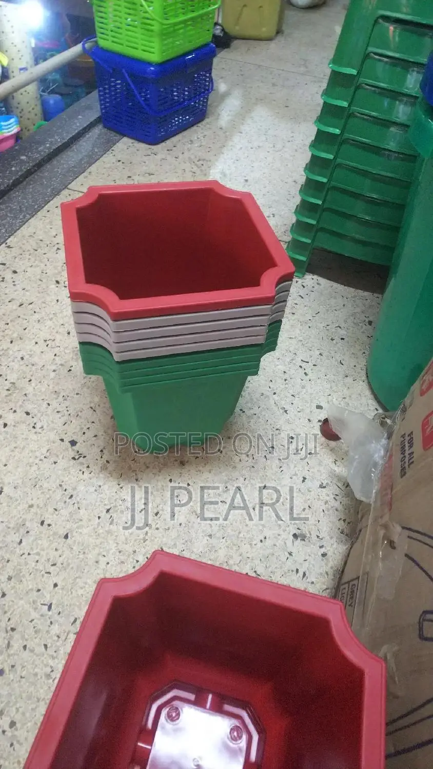 Plastic Flower Pots