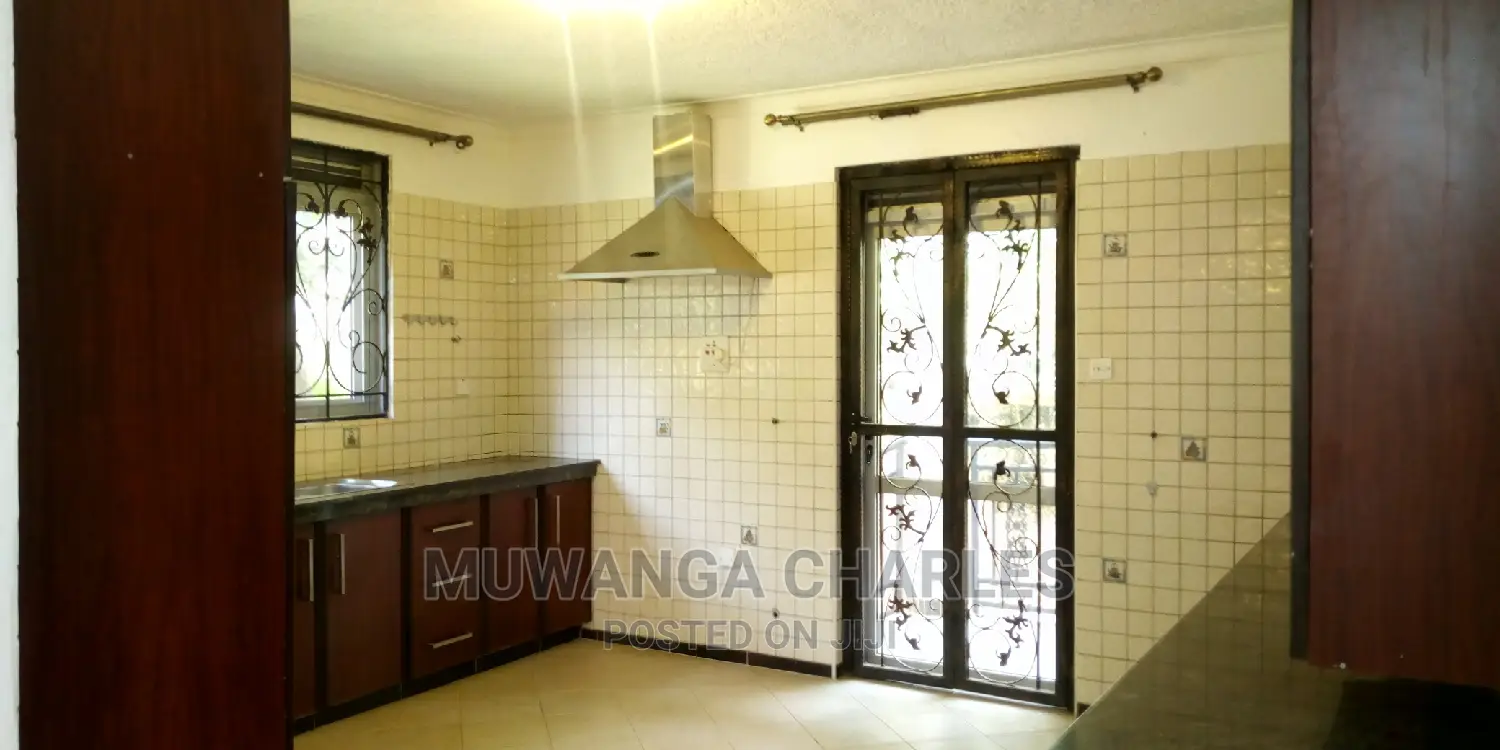 4bdrm Duplex in Fs Properties Ltd, Kampala for Rent