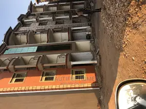 Najjera 16 Unit Apartment Building on Sell