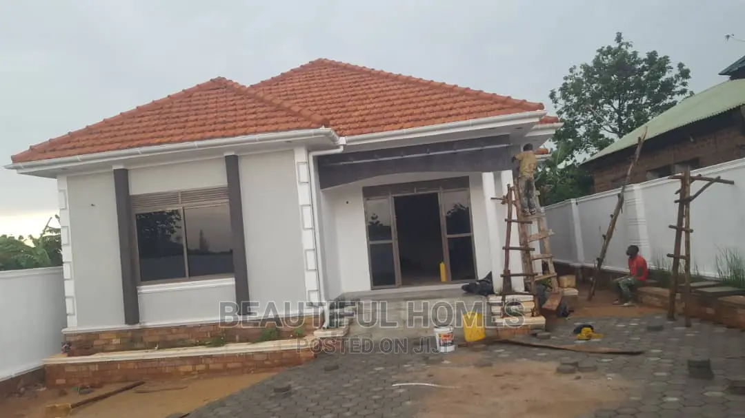 Nakwero Stunning Villa Almost Complete on Sell