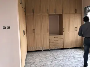 Furnished 6bdrm Mansion in Kira, Kampala for Sale