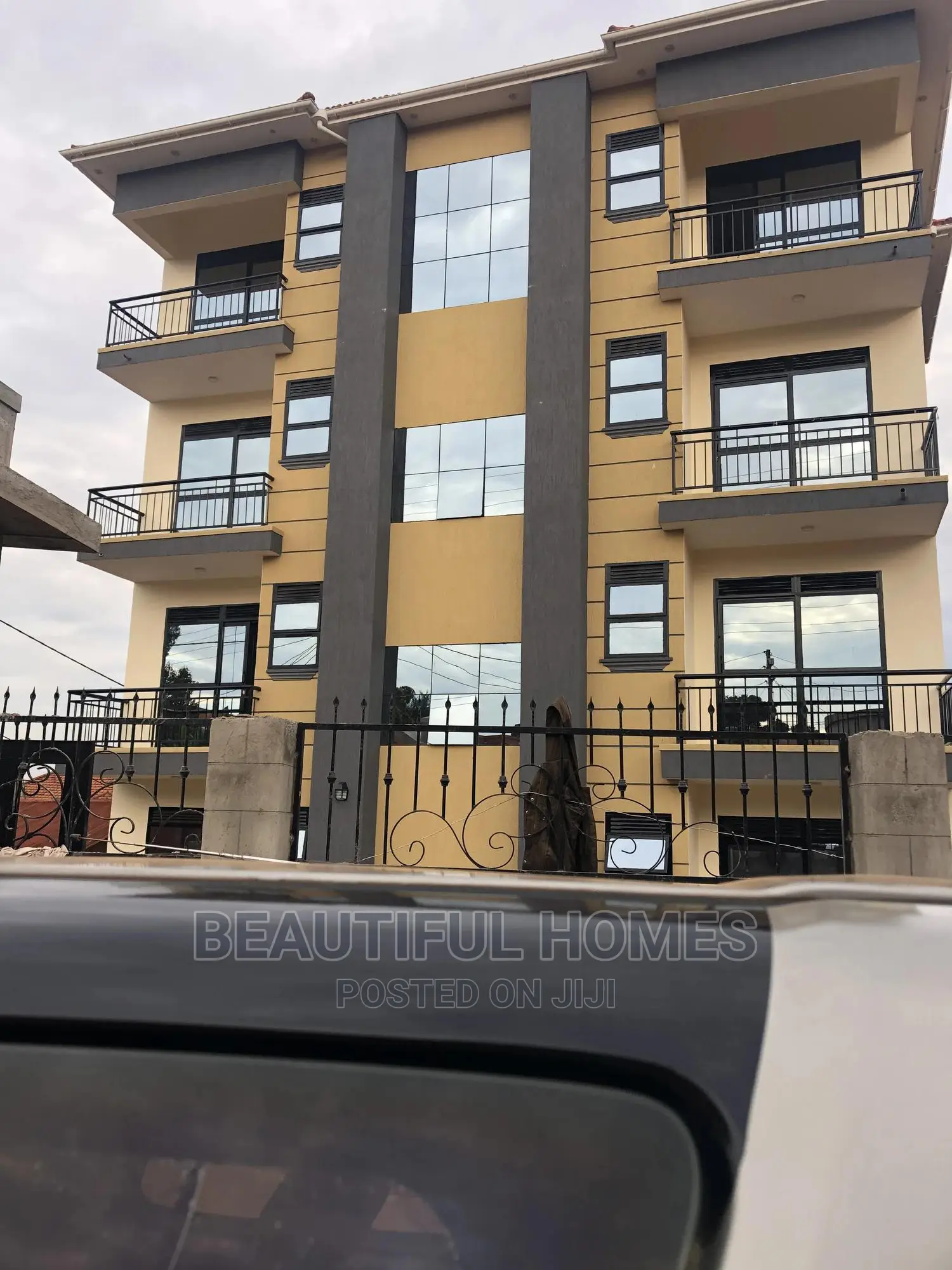 Kiwatule Eight Unit Apartments On Sell