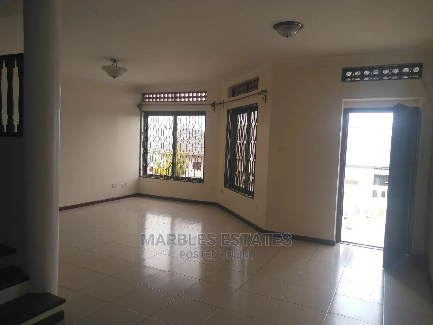 Nice Town Houses for Rent in Nagiru
