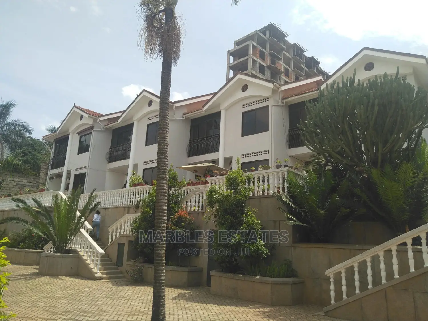 Nice Town Houses for Rent in Nagiru