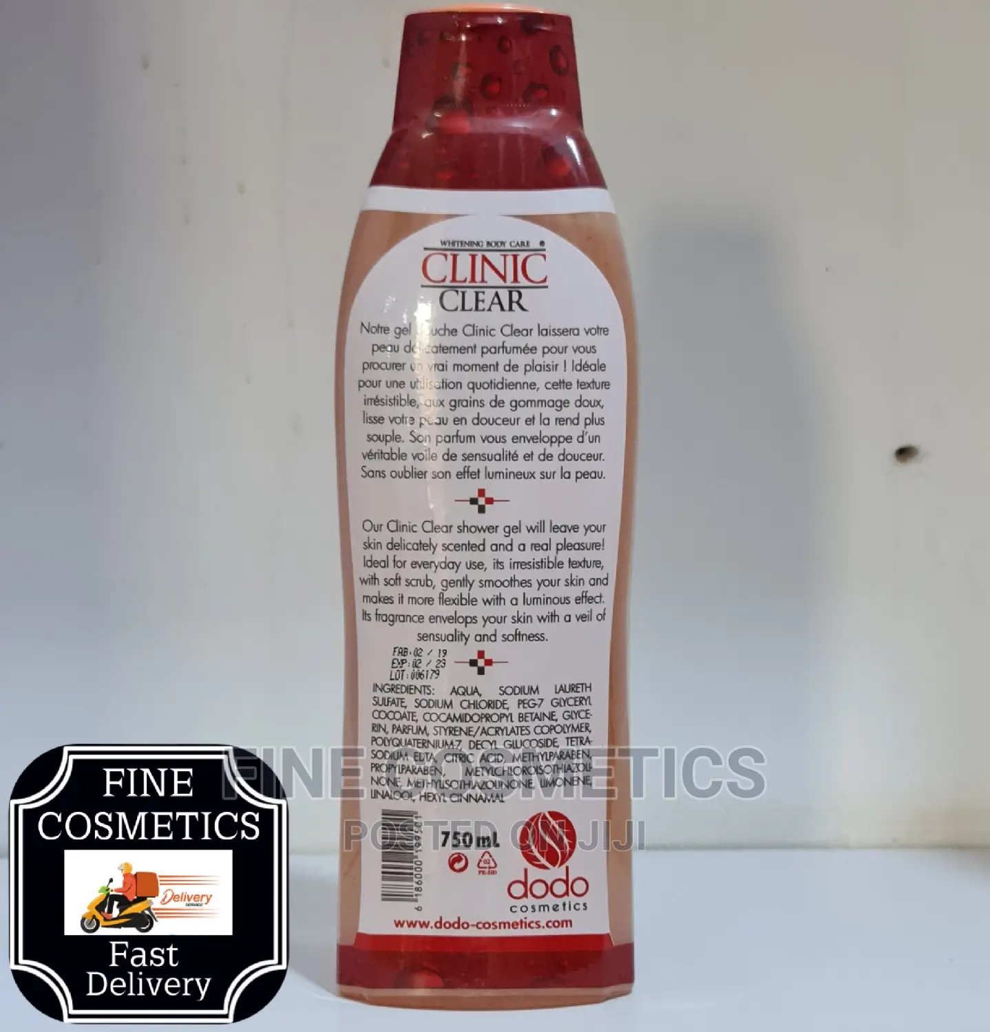 Clinic Clear Whitening and Exfoliating Shower Gel 750 Ml