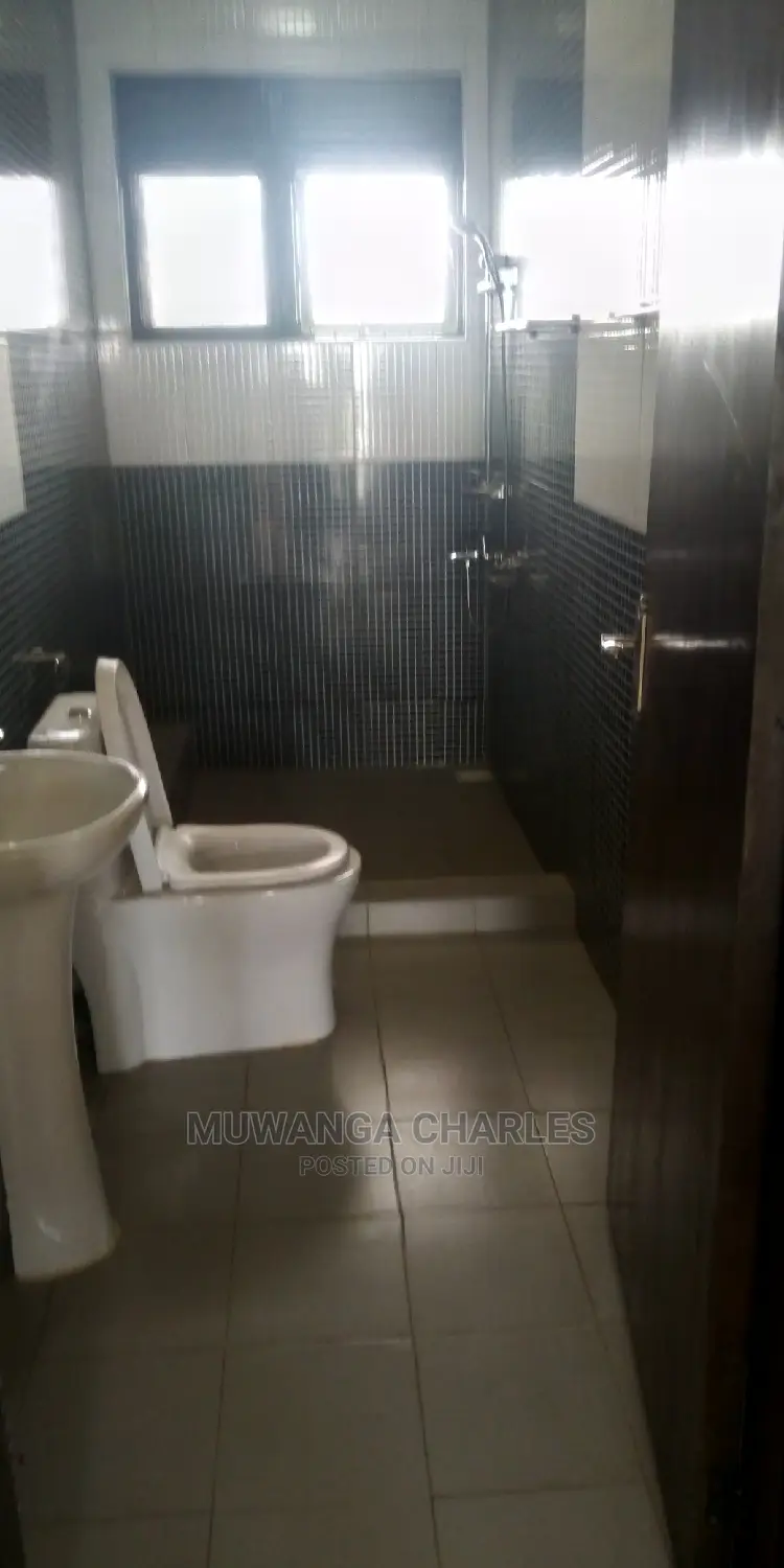 3bdrm Duplex in Fs Properties Ltd, Central Division for Rent