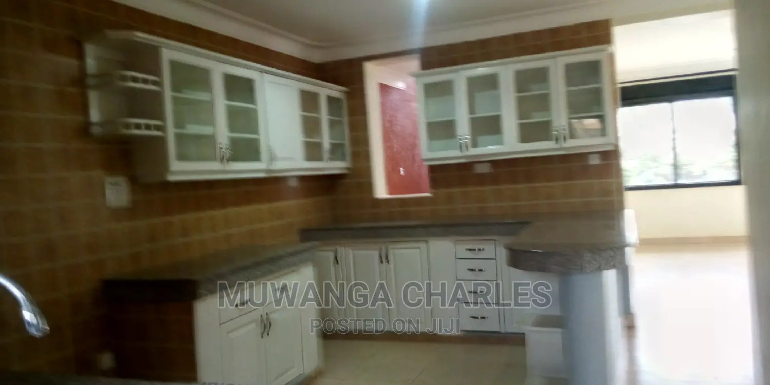 3bdrm Duplex in Fs Properties Ltd, Central Division for Rent