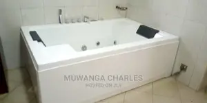 7bedroom House Is Available in Naguru for Rent