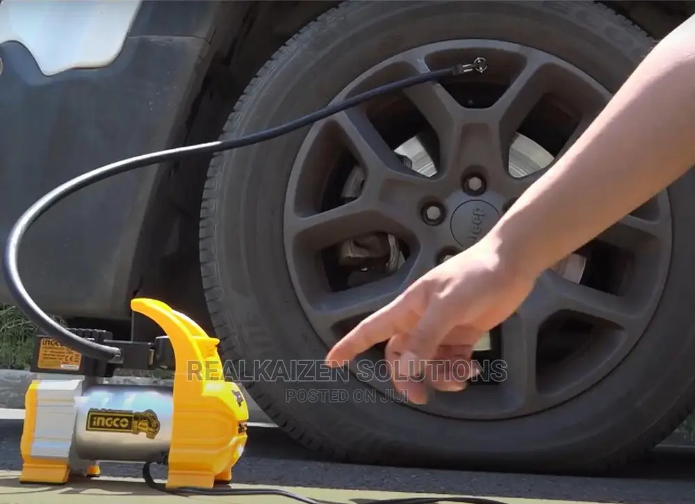 INGCO DC 12V 140psi Portable Auto Air Tyre Compressor