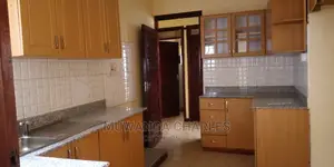 3bdrm Bungalow in Fs Properties Ltd, Kampala for Rent