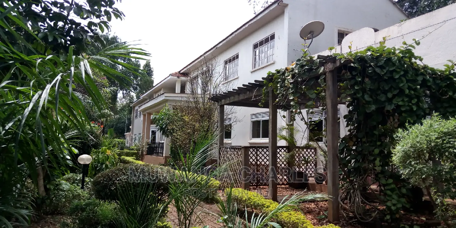 3bedrooms Furnished House Is Available for Rent in Kololo