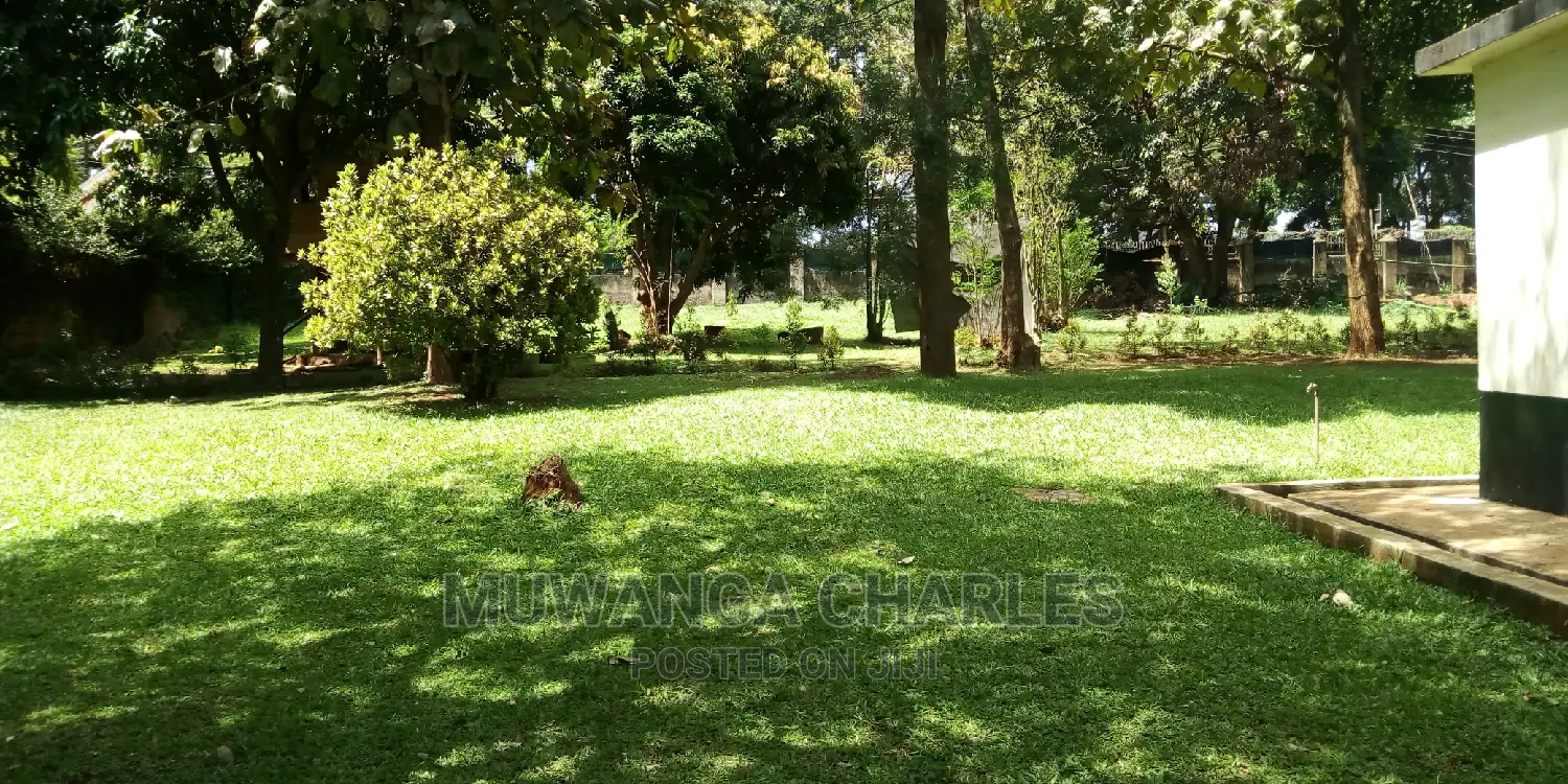 3bedrooms Furnished House Is Available for Rent in Kololo
