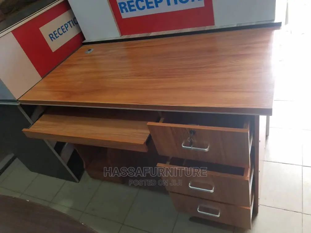 Computer Desk Size 120cm