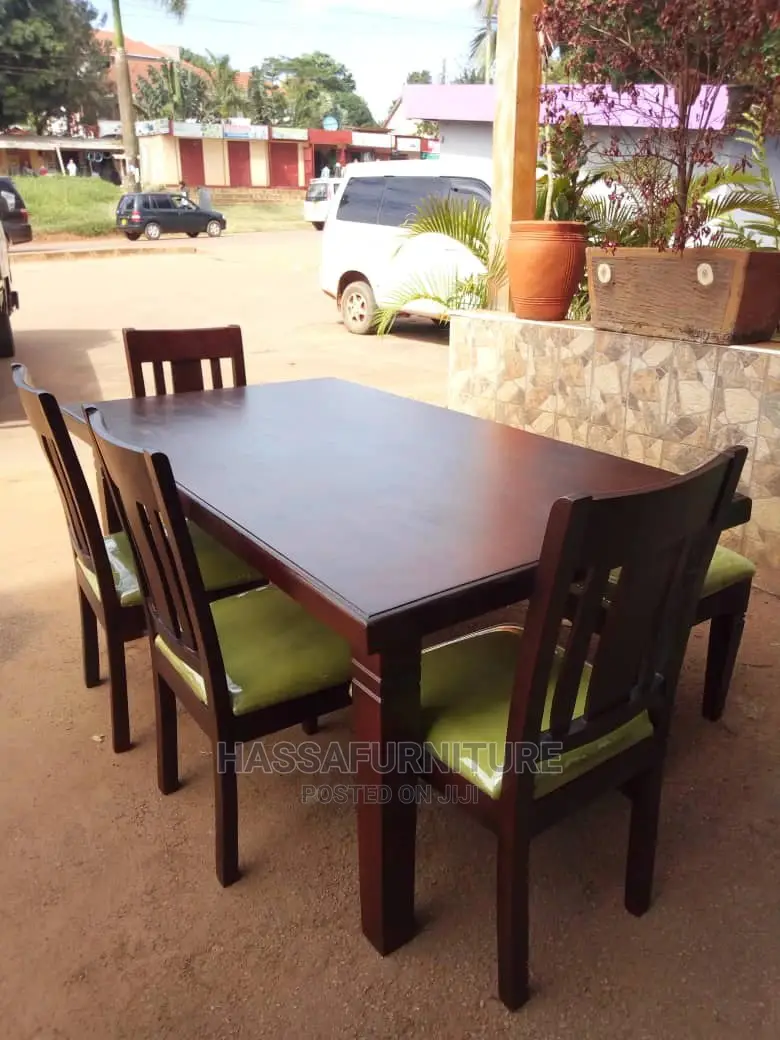 6seaters Dining Table Brand New