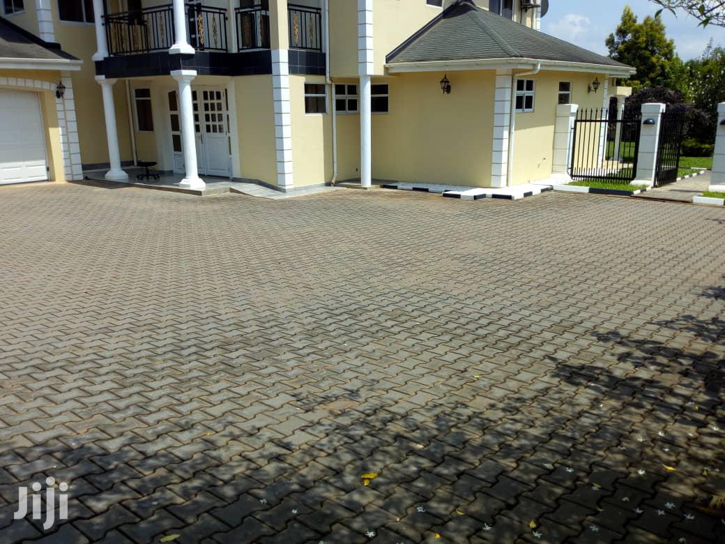 Four Bedroom House In Naguru For Rent