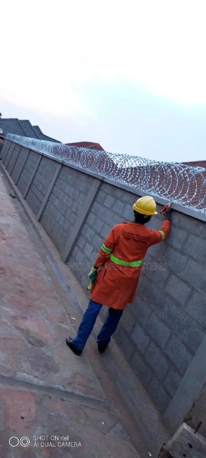 Razor Wire NATO TYPE Galvanized Hard Stainless Steel Welded