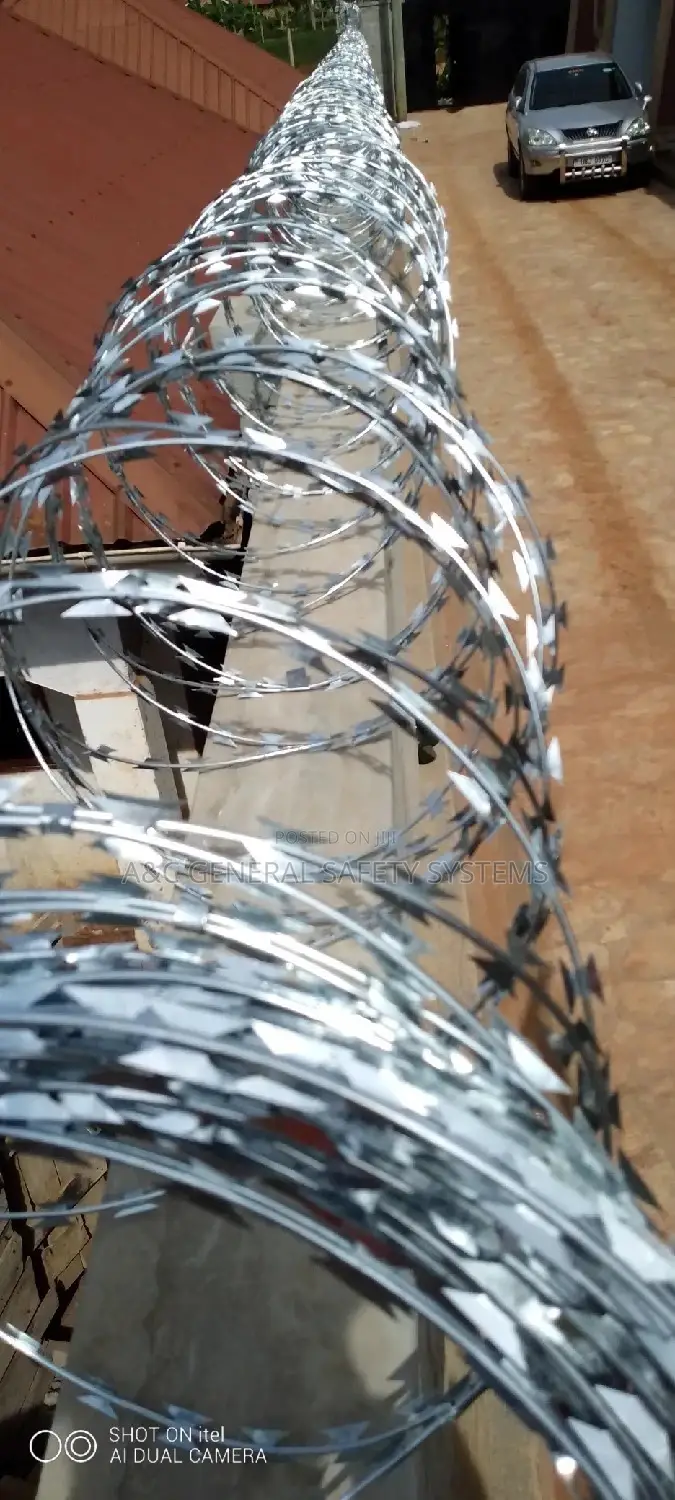 Razor Wire NATO TYPE Galvanized Hard Stainless Steel Welded