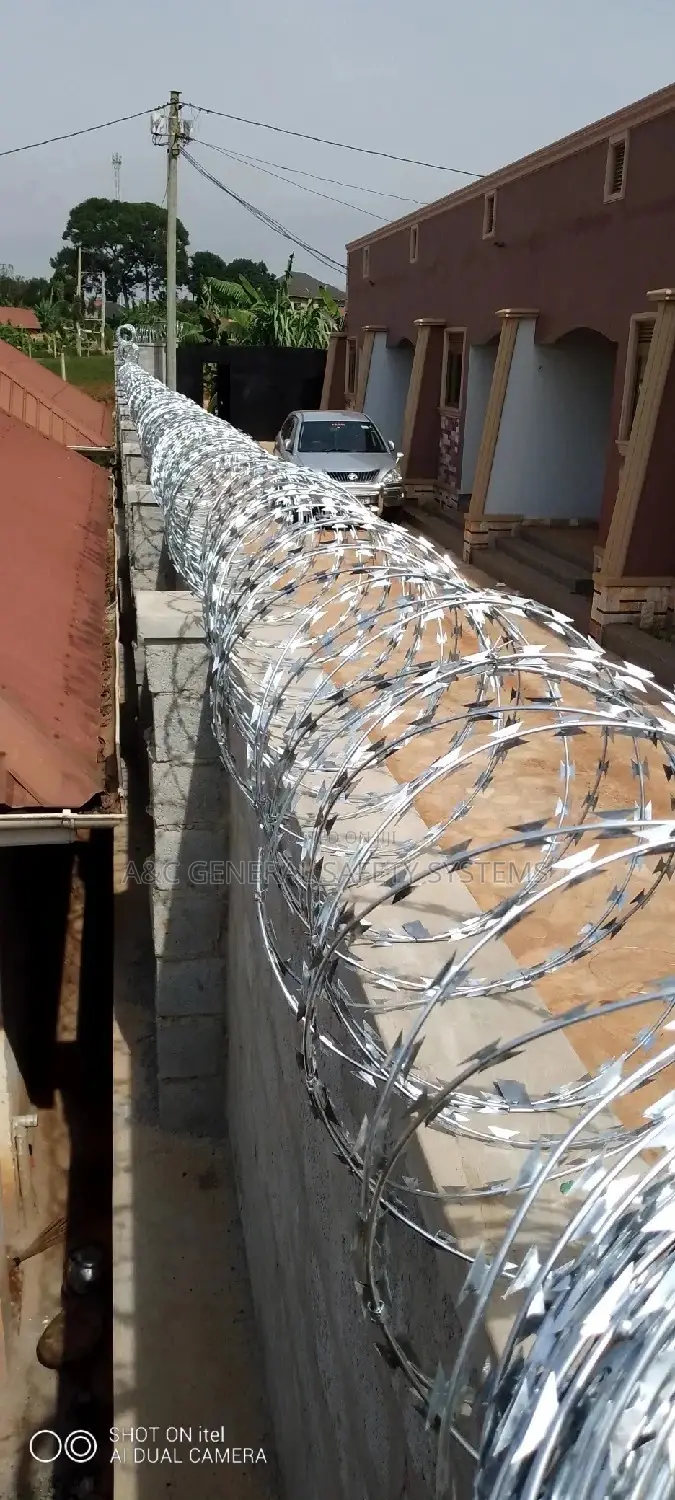 Razor Wire NATO TYPE Galvanized Hard Stainless Steel Welded