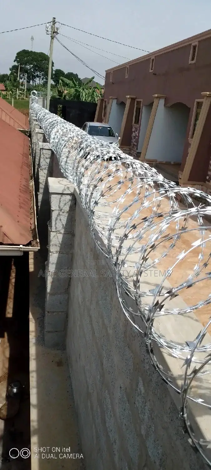 Razor Wire NATO TYPE Galvanized Hard Stainless Steel Welded