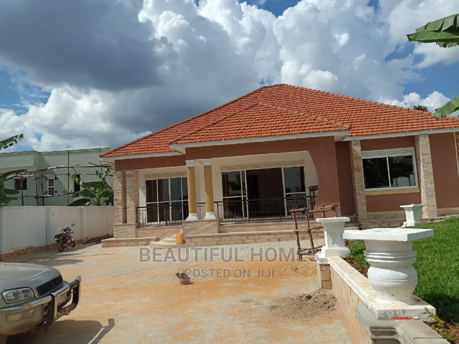 Modern Home in Kira on Sell