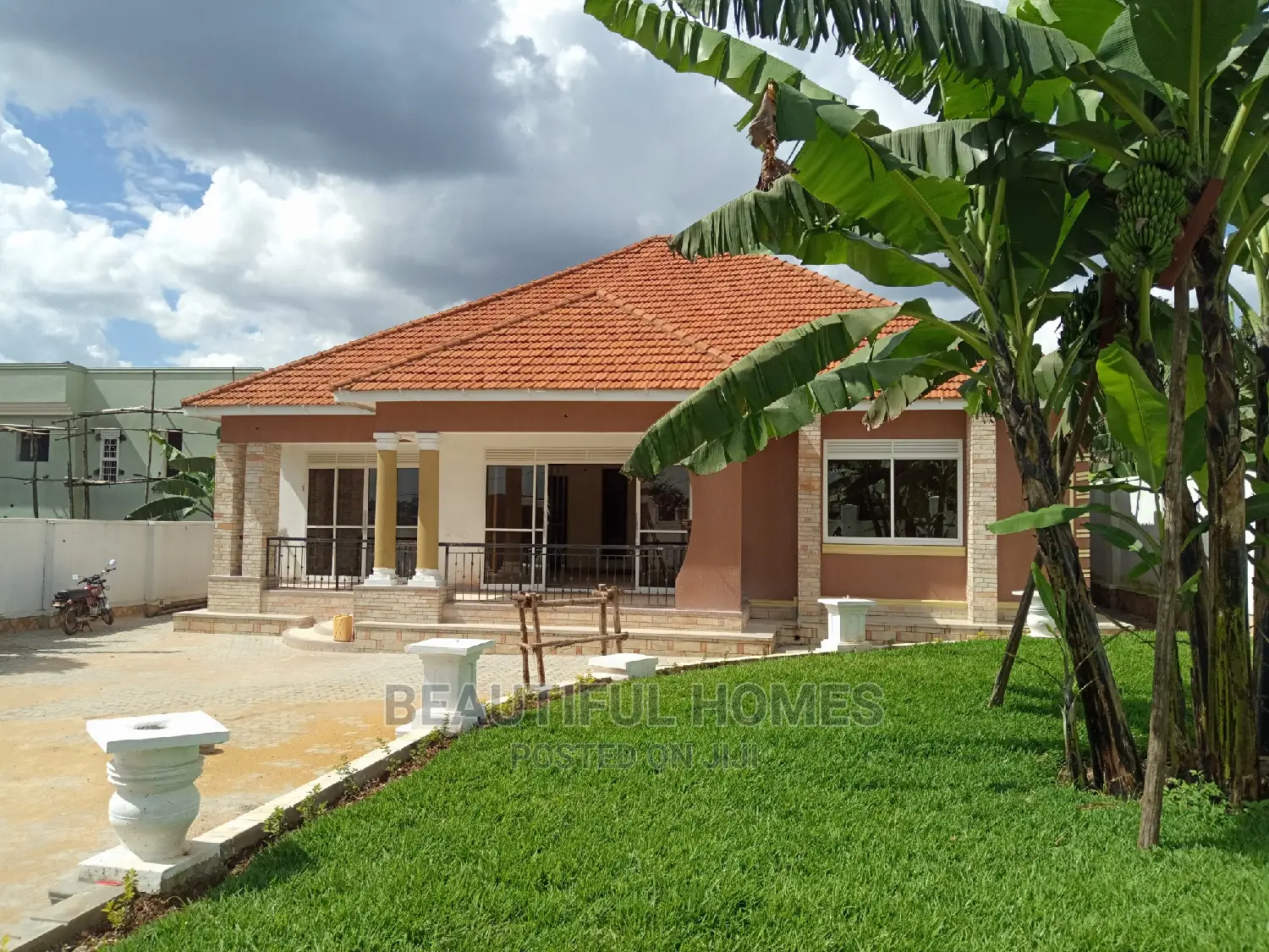 Modern Home in Kira on Sell