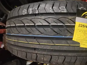 245/45r18 ARDENT
