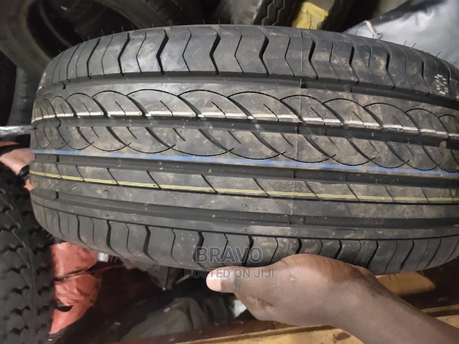 245/45r18 ARDENT