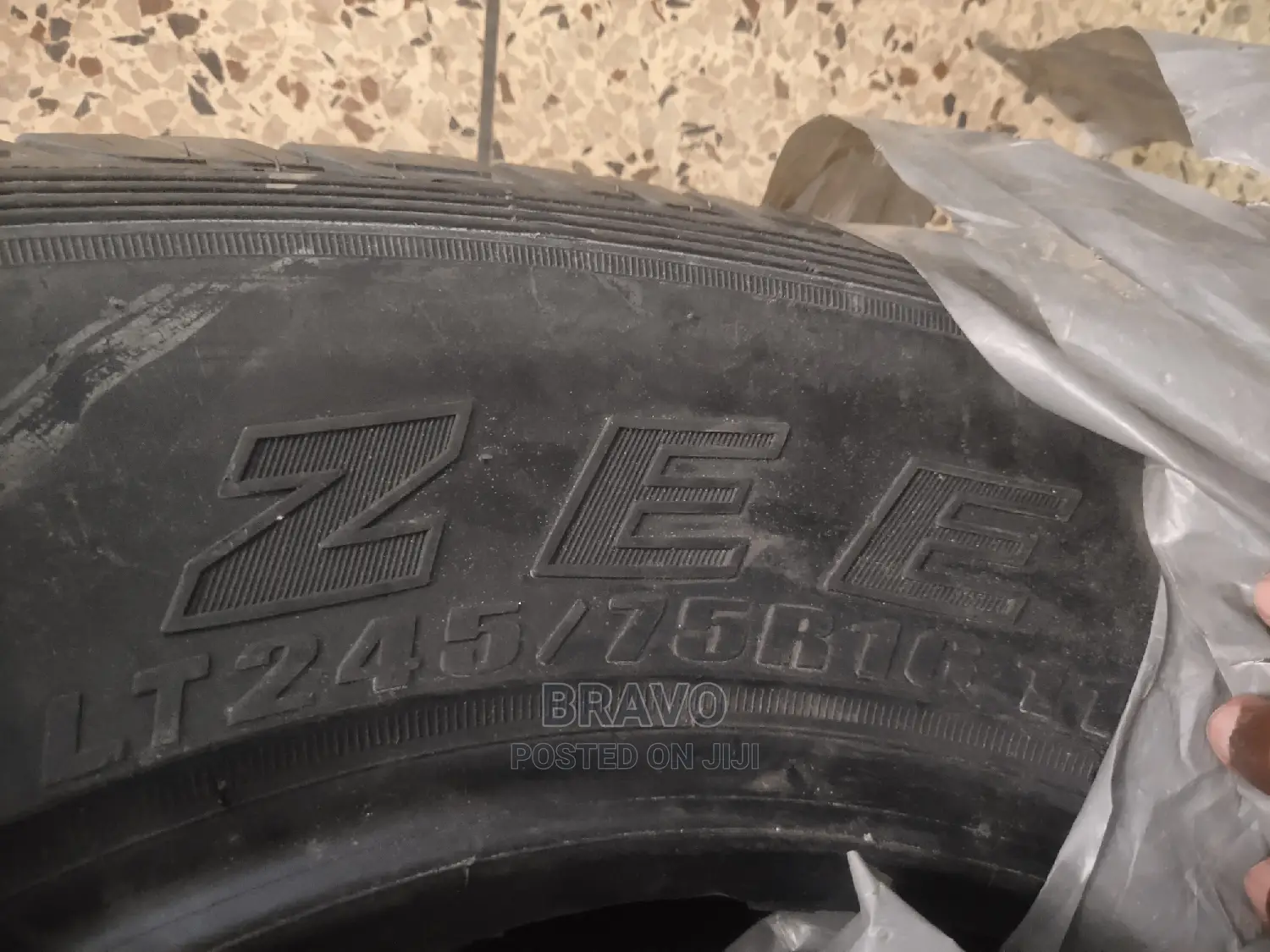 245/75r16 Zeetex