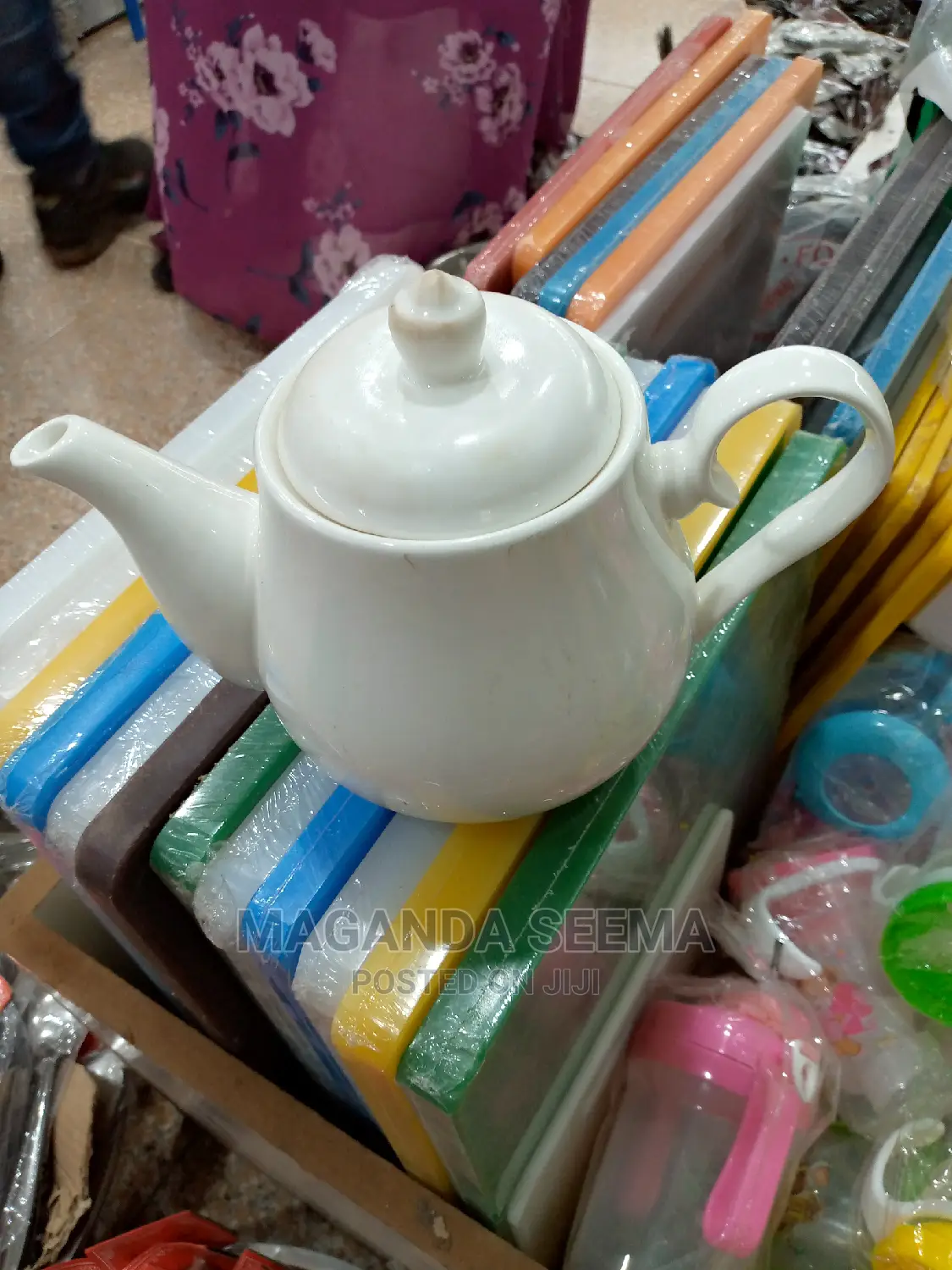 Celamic Tea Pot
