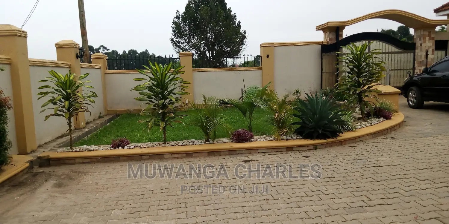 3bdrm House in Fs Properties Ltd, Kampala for Sale