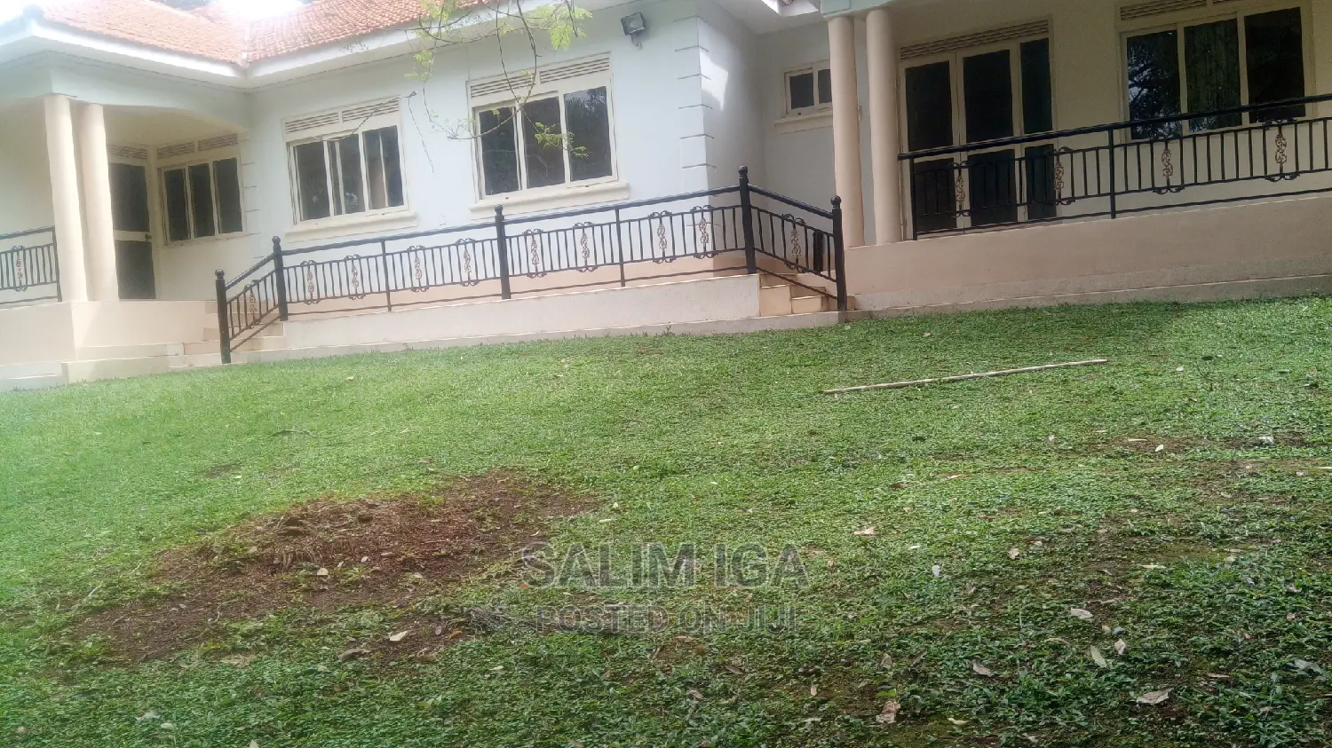 5bdrm Bungalow in Kololo Property, Central Division for Rent
